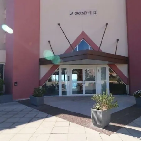 - 6 Pers, 33 M2, 2/1 * Sète
