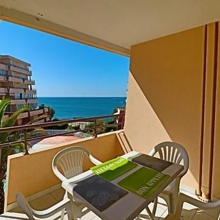 - 6 Pers, 33 M2, 2/1 Appartement *